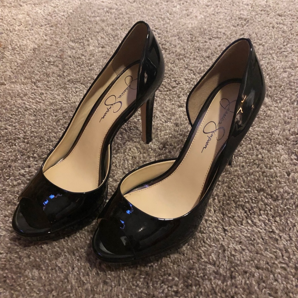 Jessica Simpson Black Patent D’orsay pumps